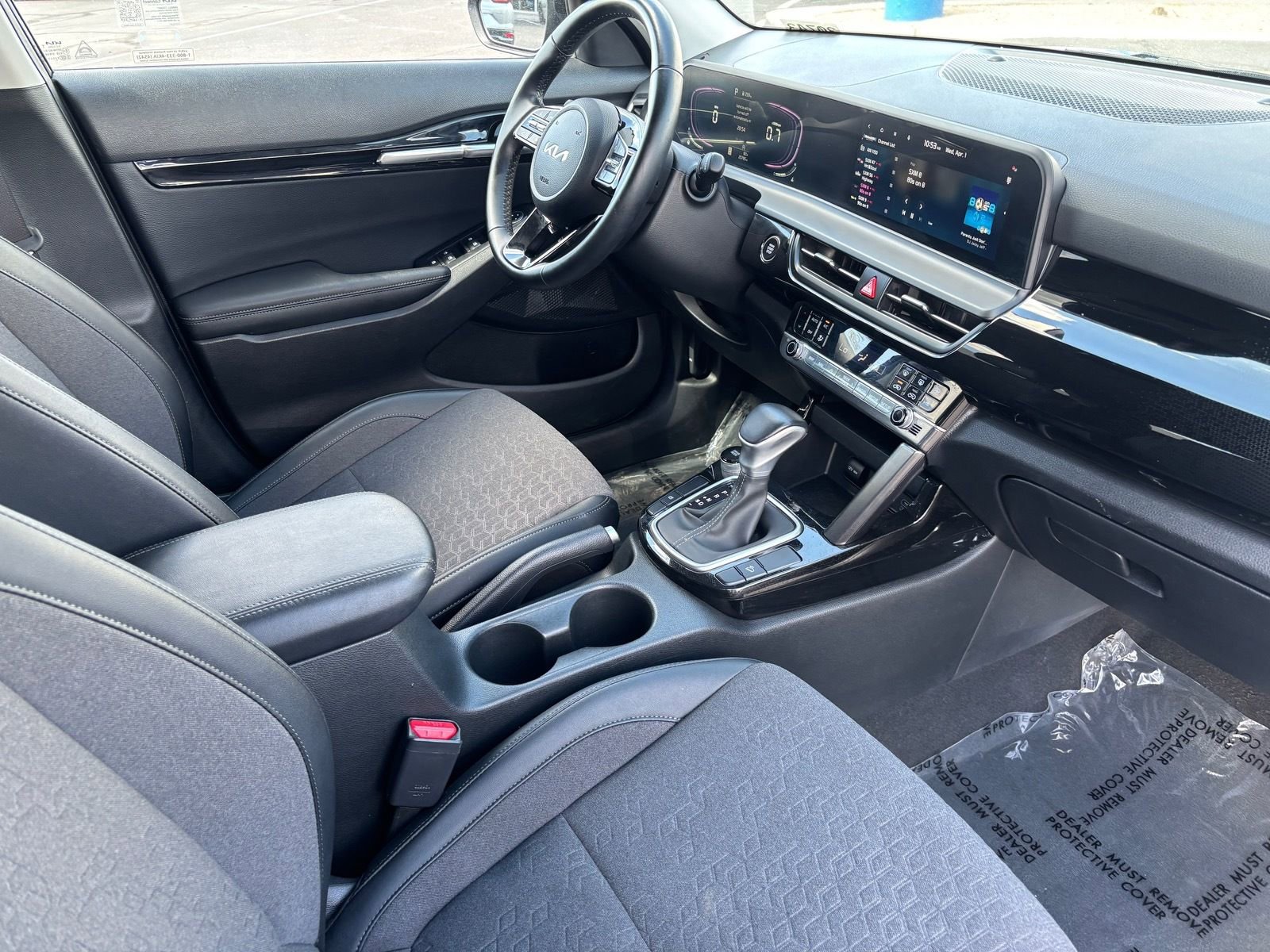 Used 2025 Kia Seltos S image 13