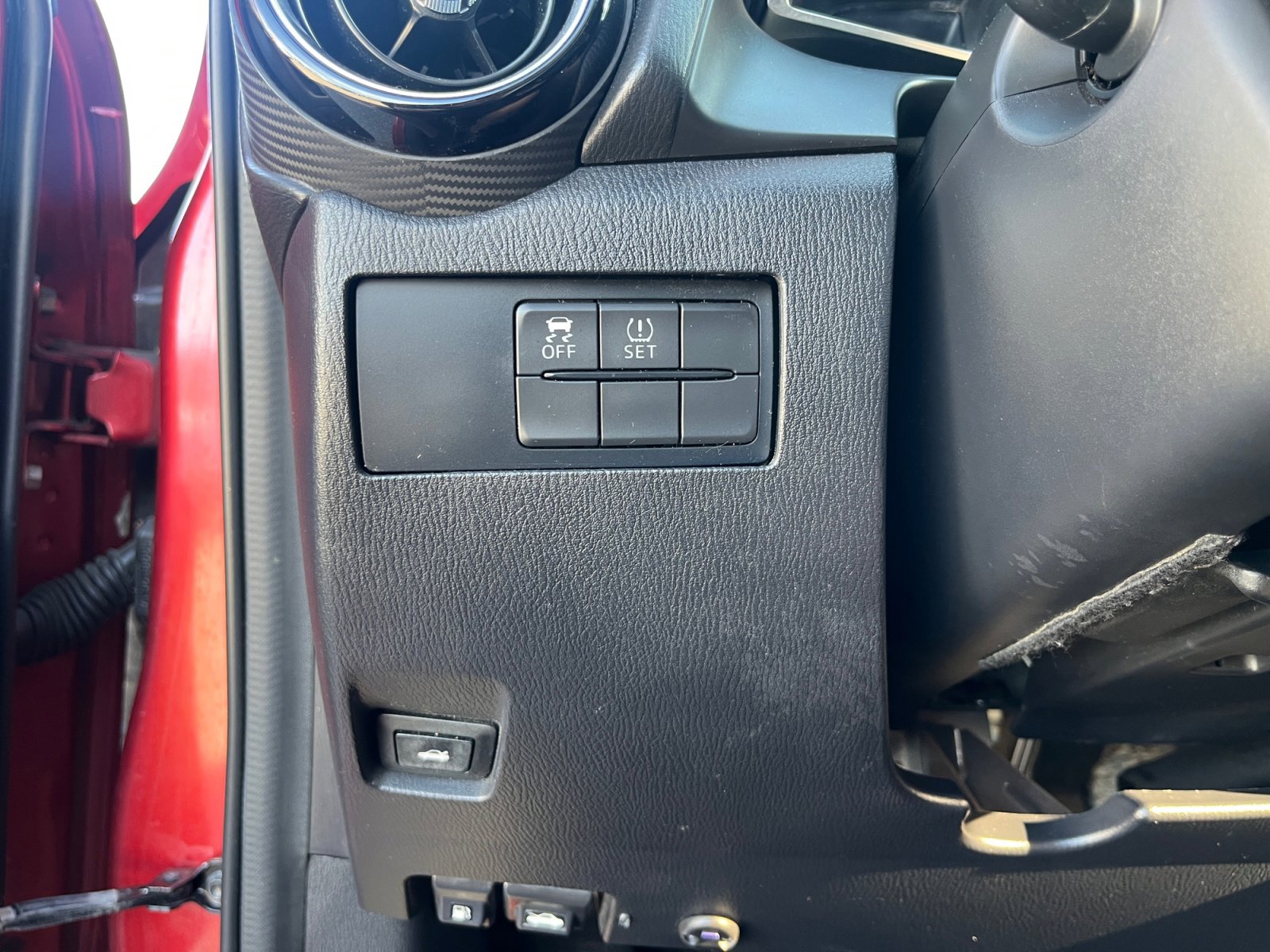 Used 2017 Toyota Yaris iA image 33