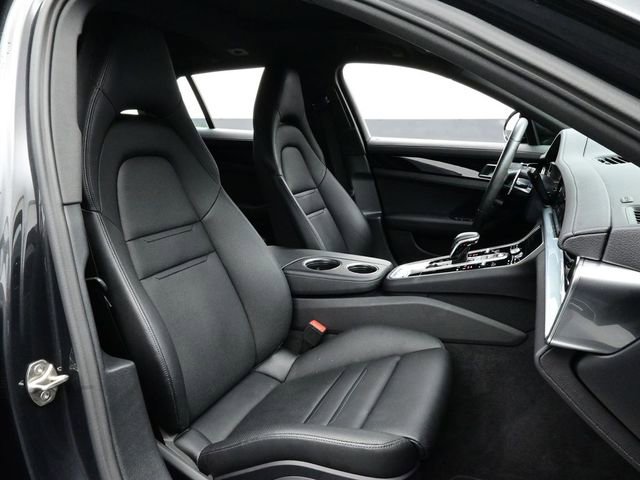 Certified 2023 Porsche Panamera 4 w/ Assistance Package image 18