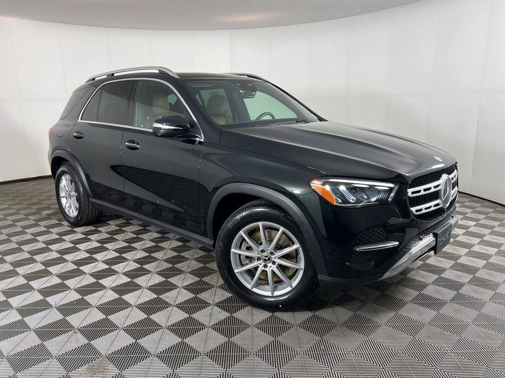 Used 2025 Mercedes-Benz GLE 450e 4MATIC image 24
