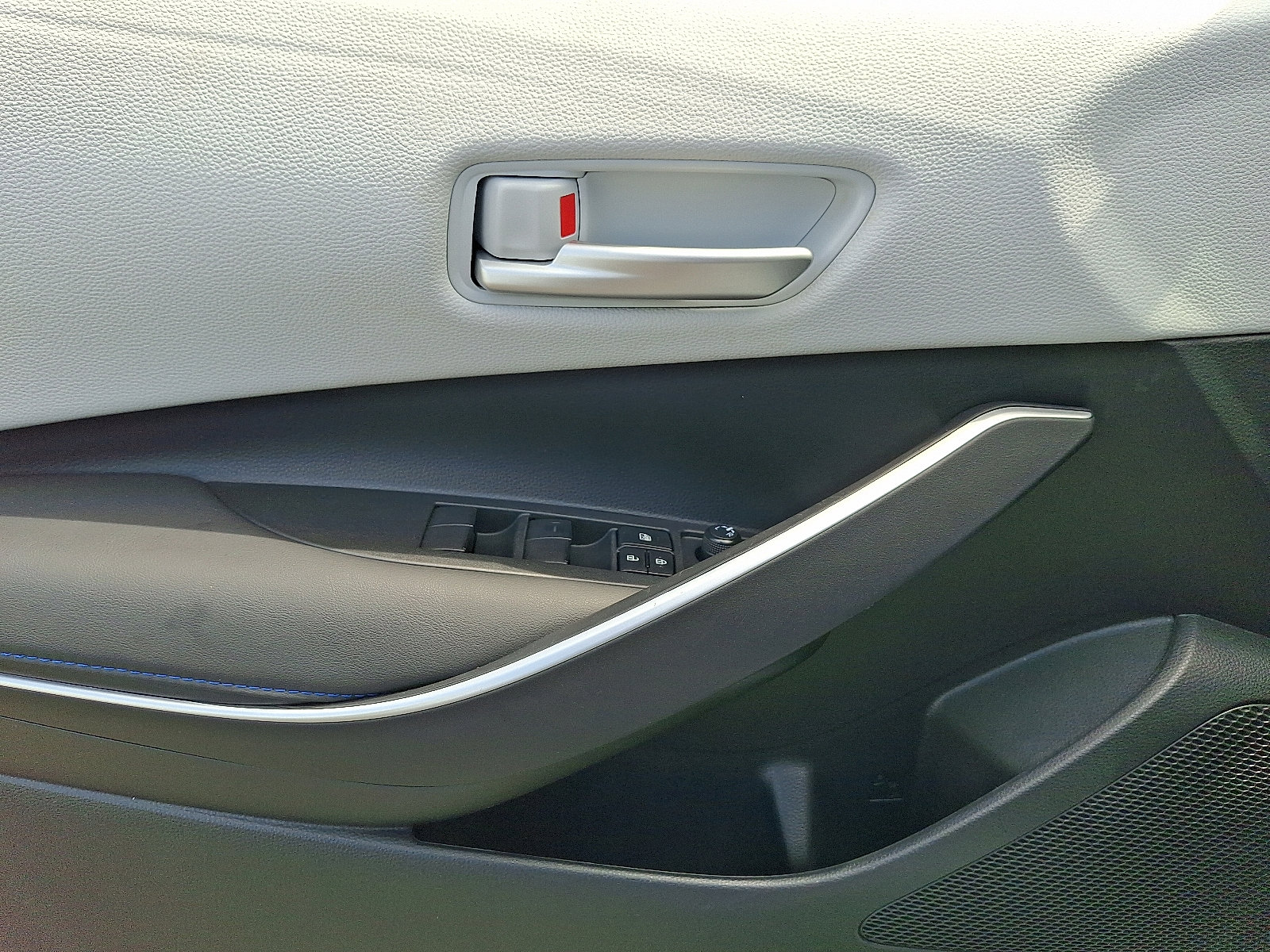 Certified 2022 Toyota Corolla SE image 13