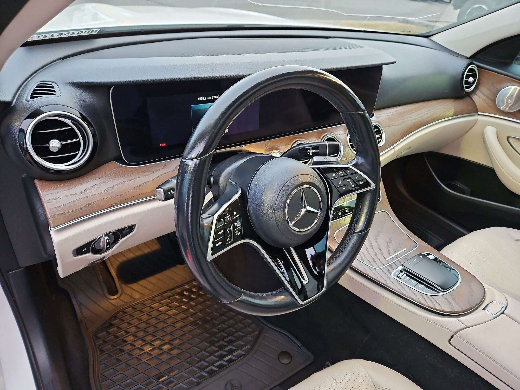 Used 2022 Mercedes-Benz E 350 4MATIC Sedan image 14