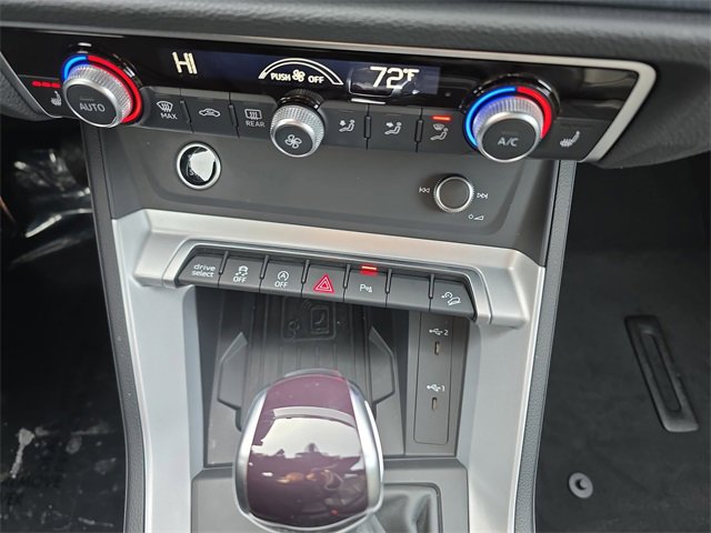 Used 2025 Audi Q3 2.0T Premium Plus w/ Premium Plus Package image 27