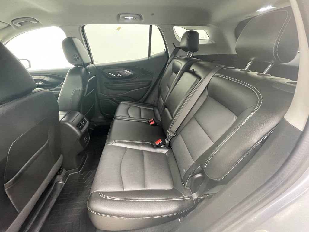 Used 2024 GMC Terrain SLT AWD/4WD image 13