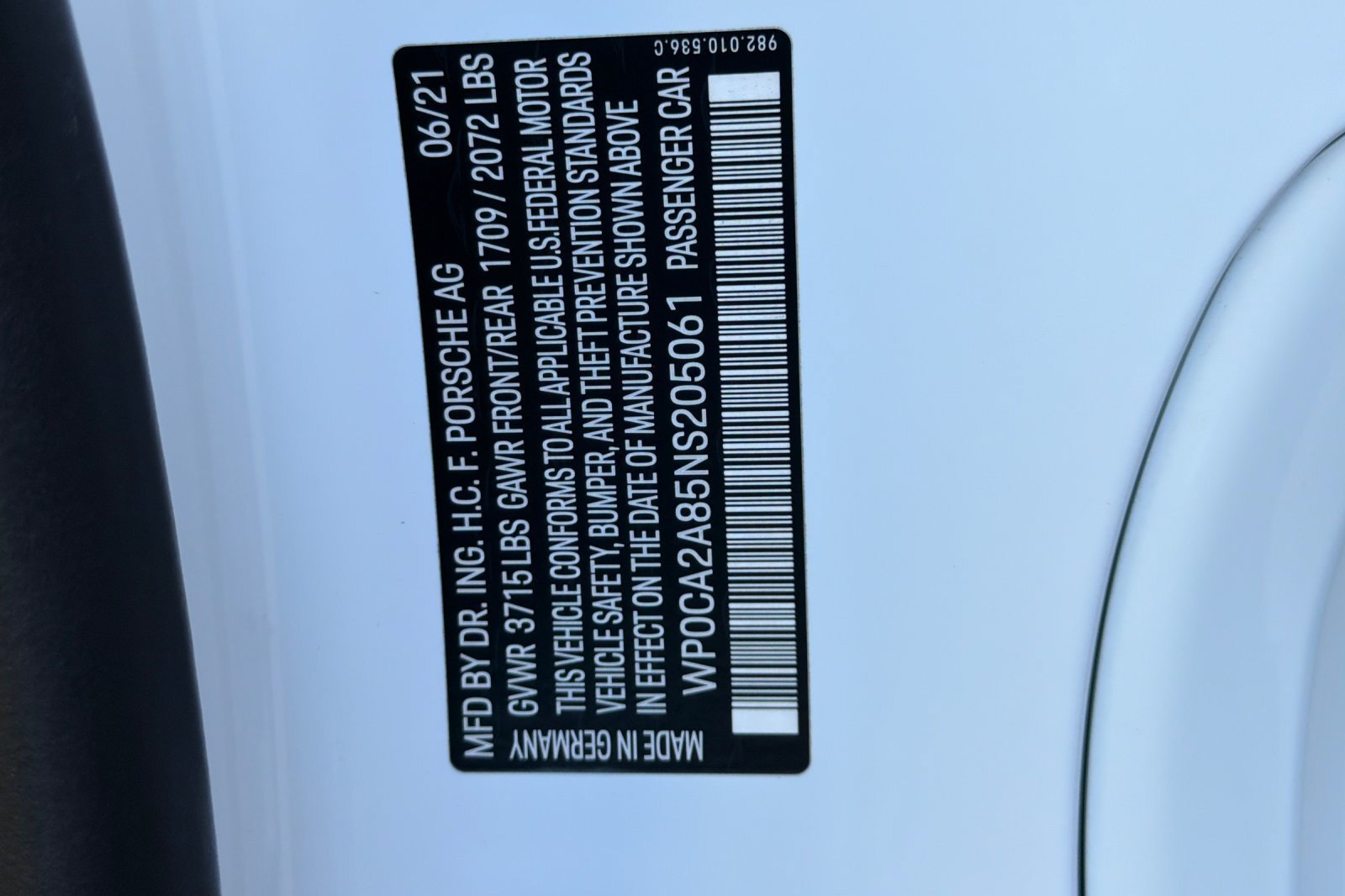 Used 2022 Porsche 718 Boxster w/ Premium Package RWD image 25