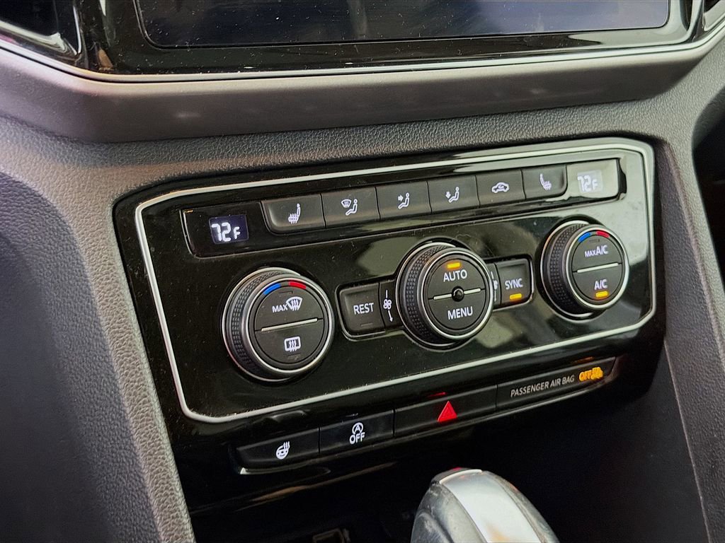 Used 2019 Volkswagen Atlas SEL FWD image 19