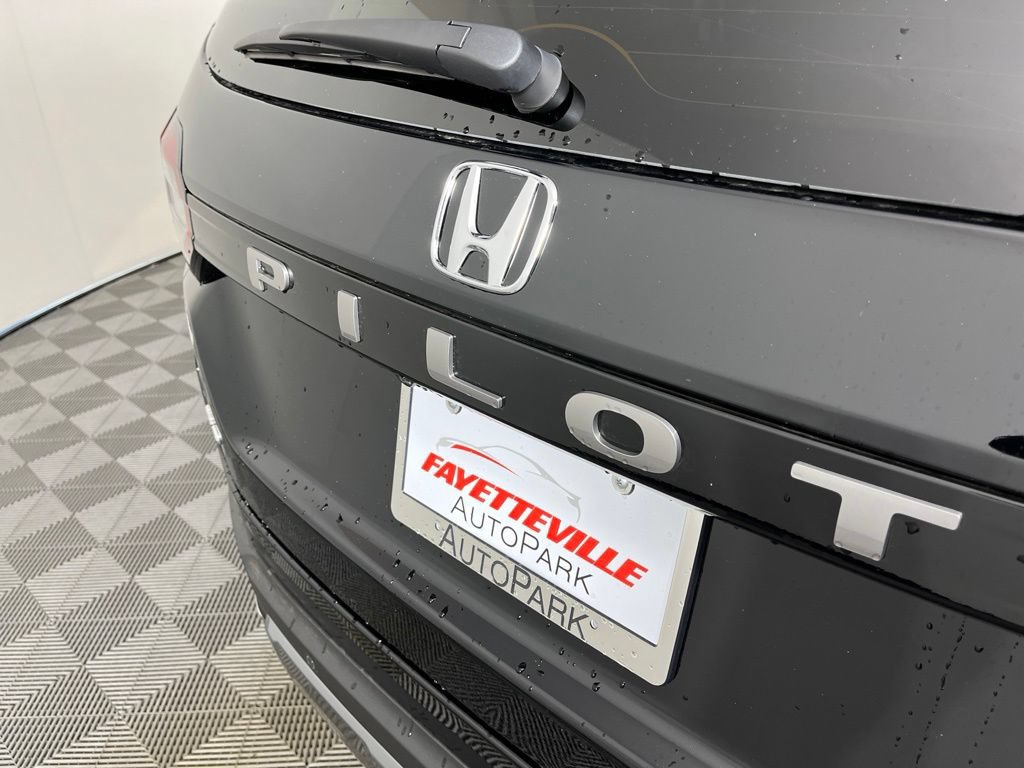 New 2026 Honda Pilot Touring image 26