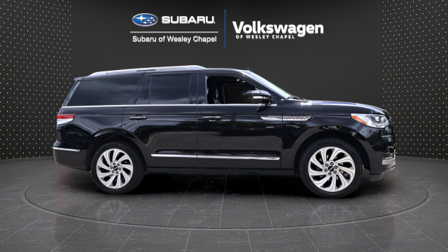 Used 2024 Lincoln Navigator Reserve AWD/4WD image 9