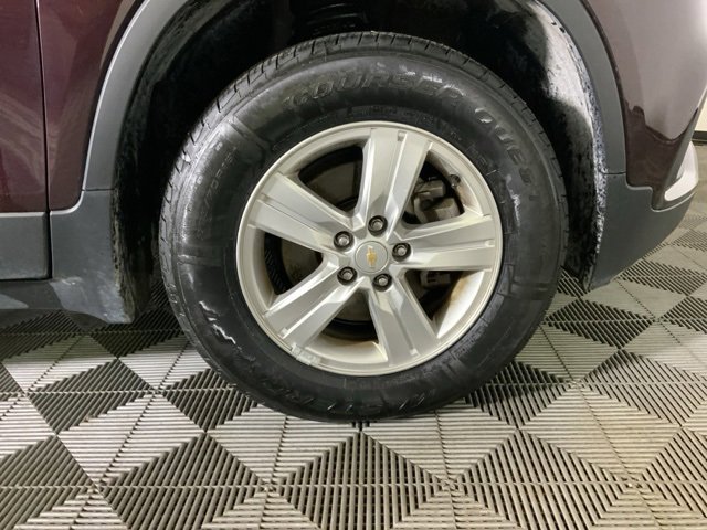 Used 2022 Chevrolet Trax LT w/ LT Convenience Package image 29