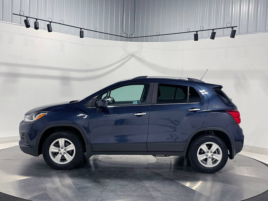 Used 2018 Chevrolet Trax LT w/ LT Convenience Package AWD/4WD image 14