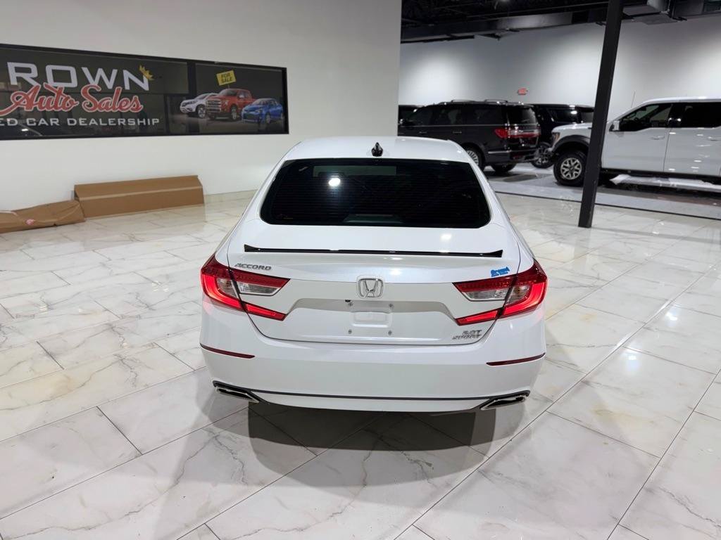 Used 2021 Honda Accord Sport image 8