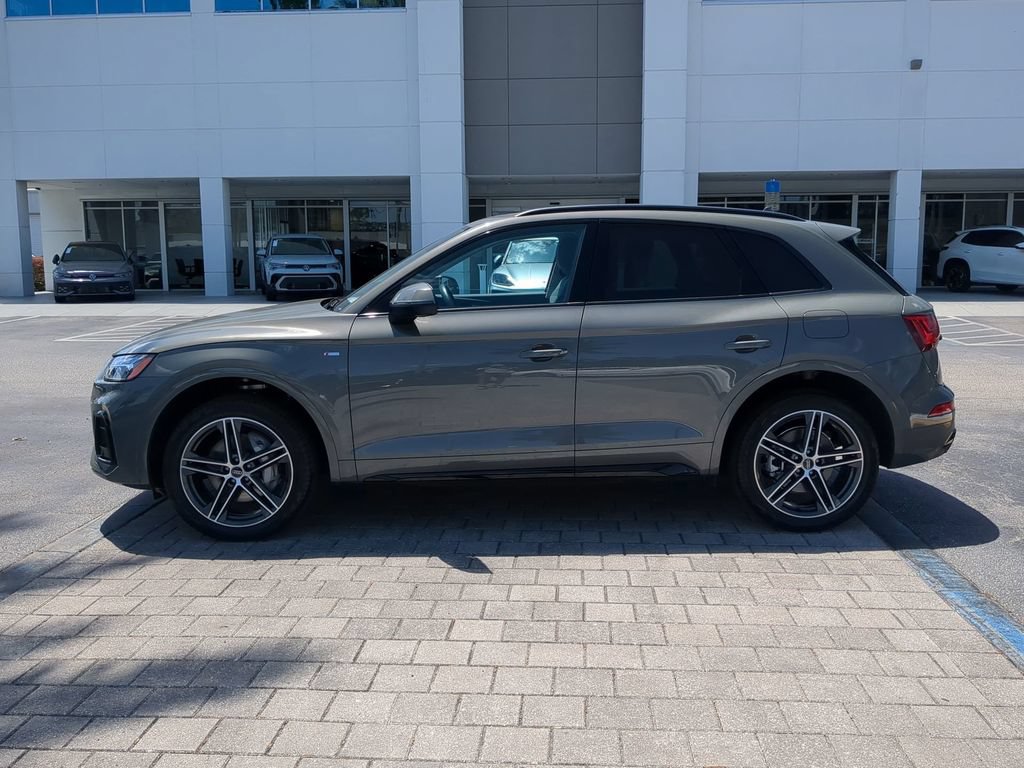 Used 2023 Audi Q5 e Premium Plus w/ Premium Plus Package AWD/4WD image 6