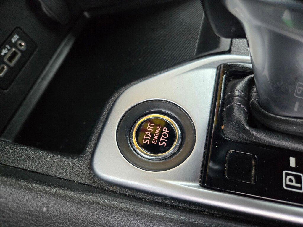 Used 2022 Nissan Sentra SV image 18