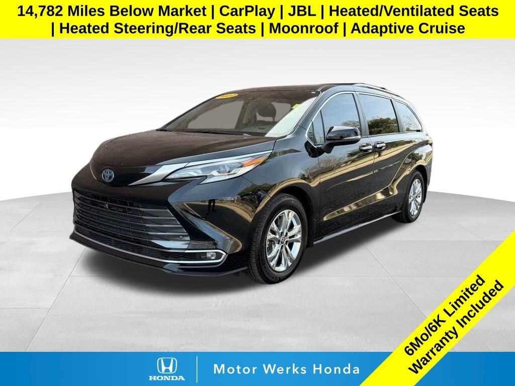 Used 2021 Toyota Sienna Platinum image 1