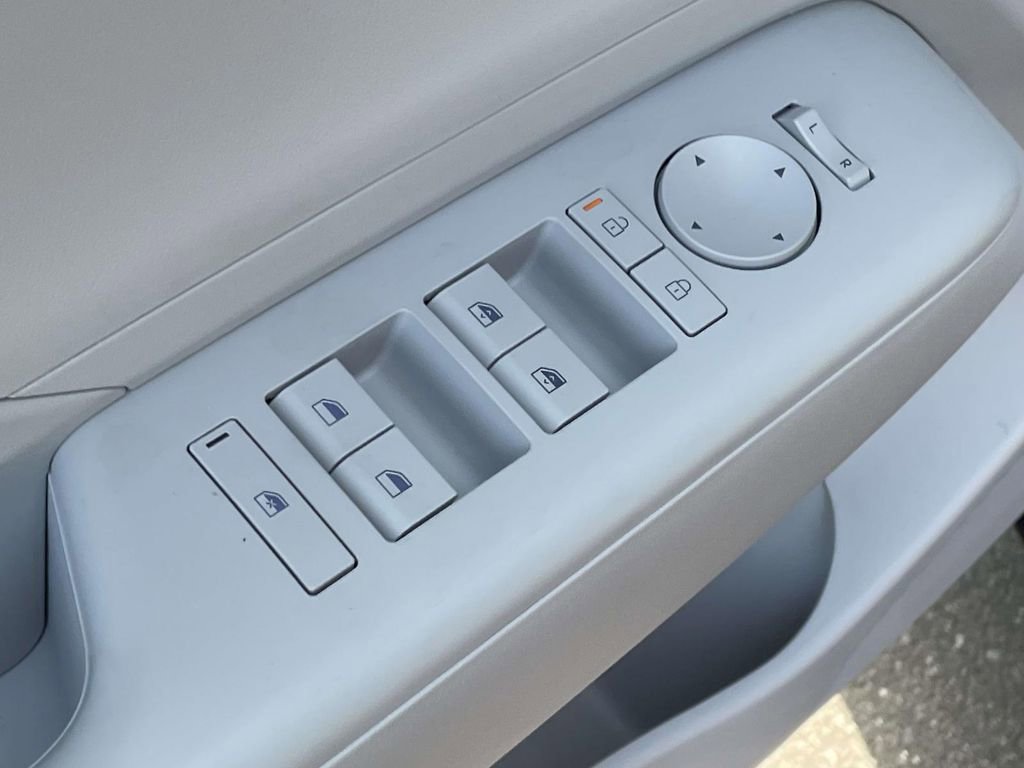 New 2026 Hyundai Kona SEL Sport image 13