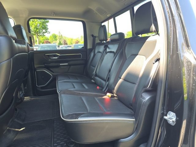 Used 2022 RAM 1500 Laramie AWD/4WD image 28