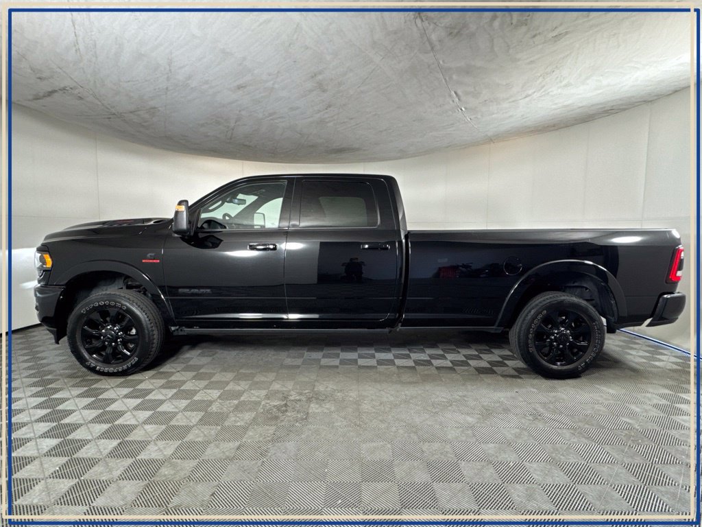 Certified 2024 RAM 3500 Limited w/ Night Edition AWD/4WD image 9