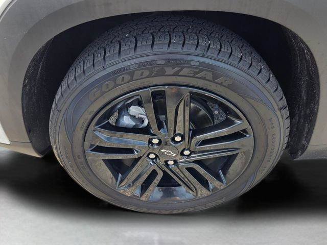 Certified 2024 Chevrolet Trax ACTIV w/ Driver Confidence Package FWD image 9