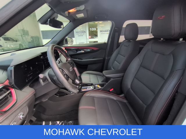 Used 2024 Chevrolet TrailBlazer RS AWD/4WD image 18