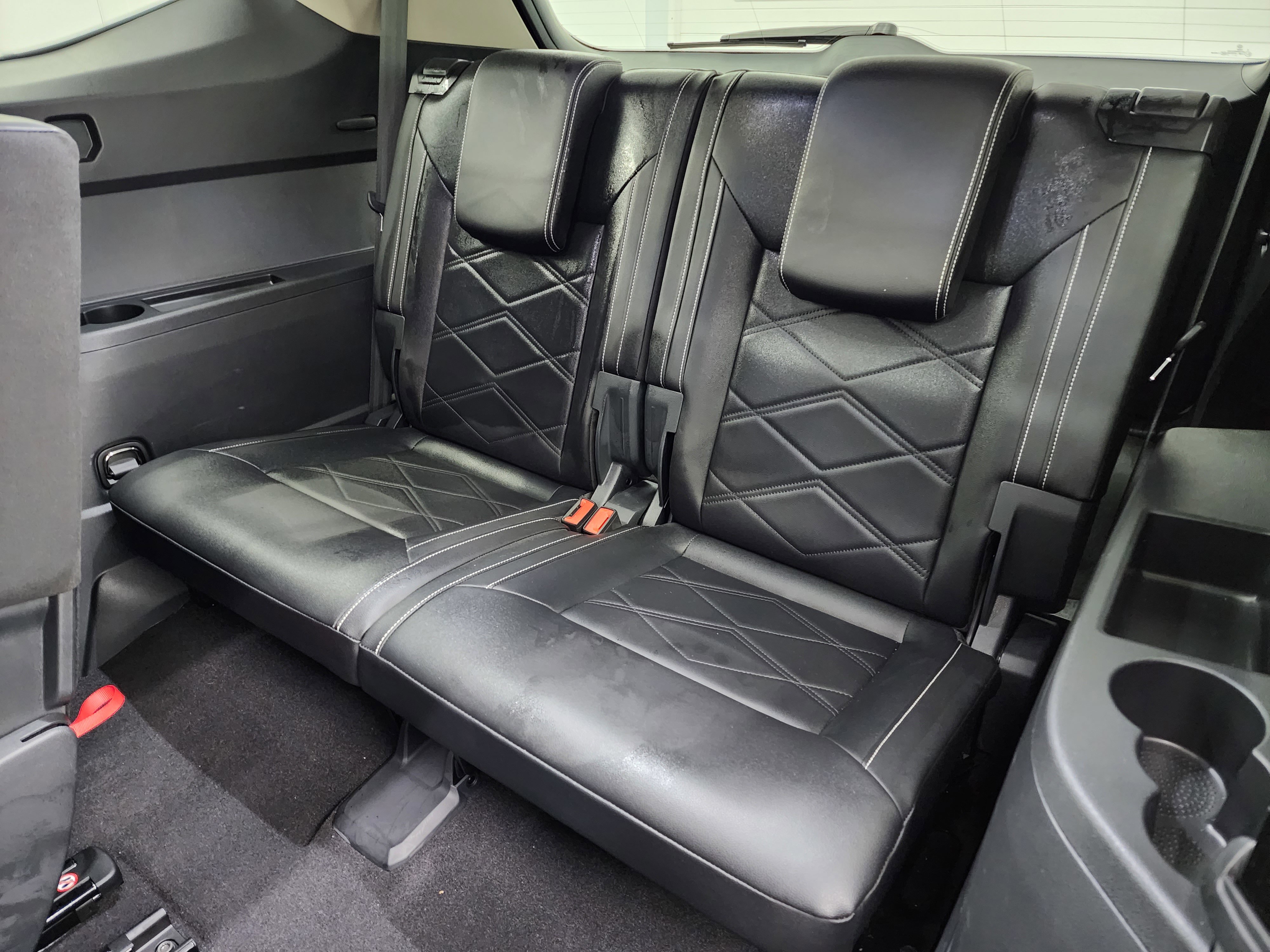 Used 2025 Volkswagen Atlas SE image 10