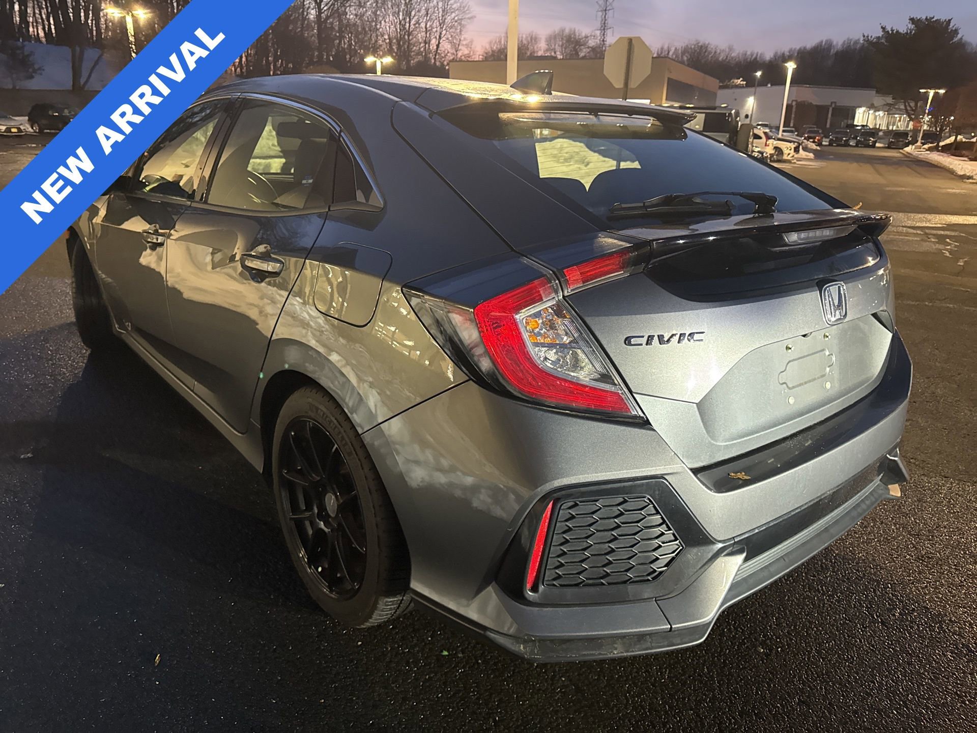 Used 2018 Honda Civic EX-L image 4