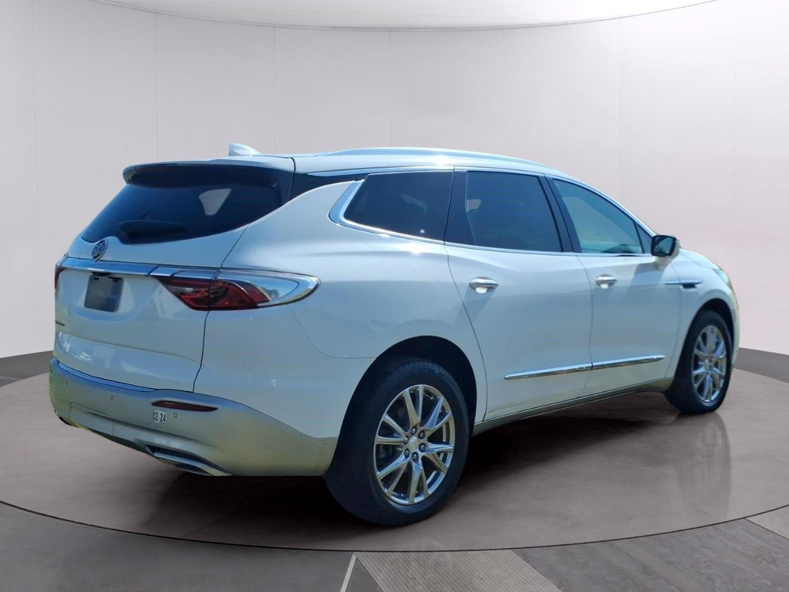 Used 2022 Buick Enclave Premium FWD image 5