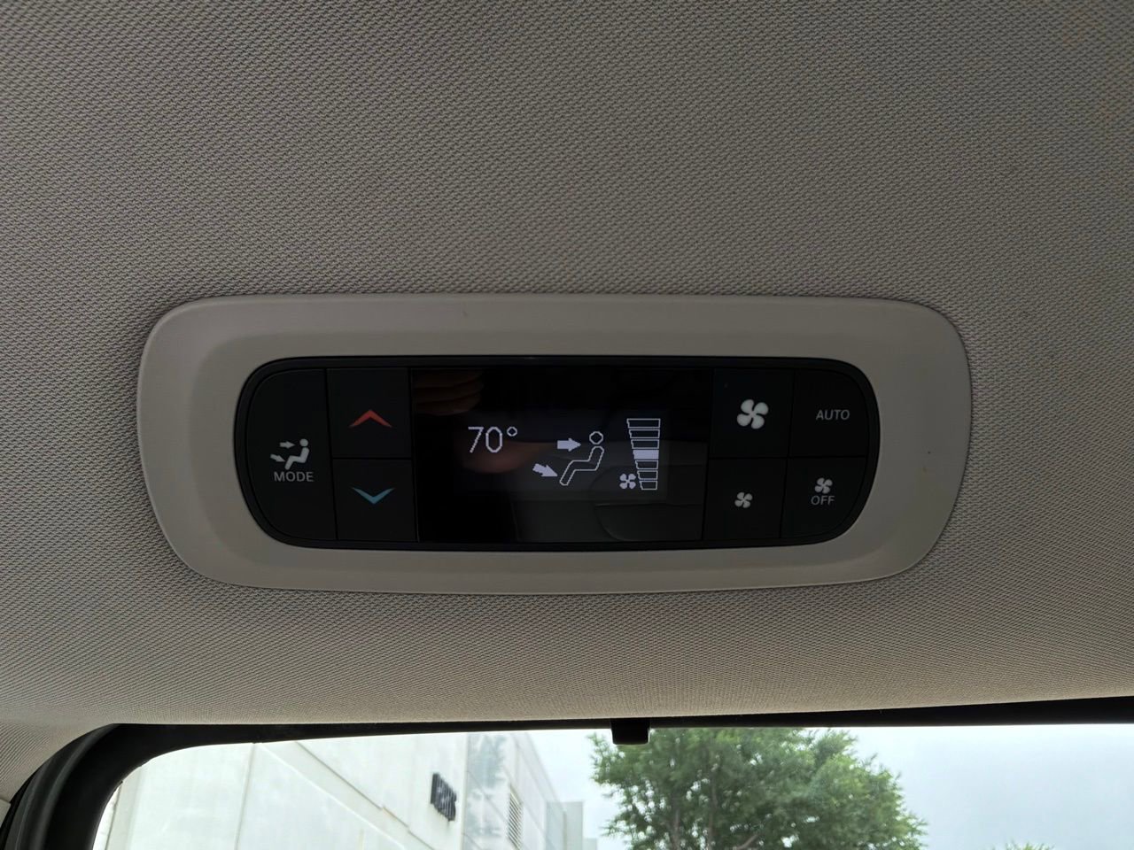 Used 2017 Chrysler Pacifica Touring-L Plus w/ Advanced Safetytec Group image 15