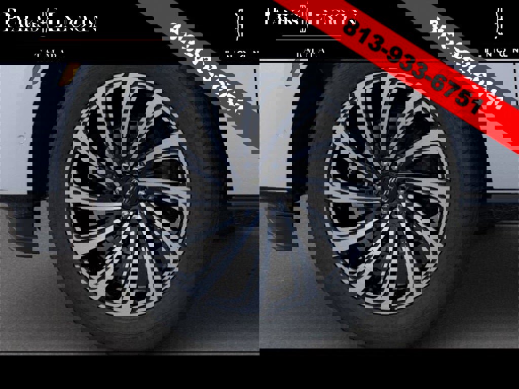 New 2025 Lincoln Navigator L Black Label image 42