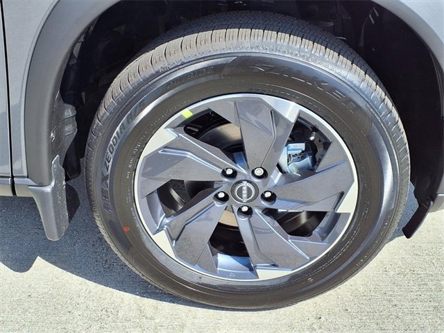 New 2026 Nissan Rogue SV image 5