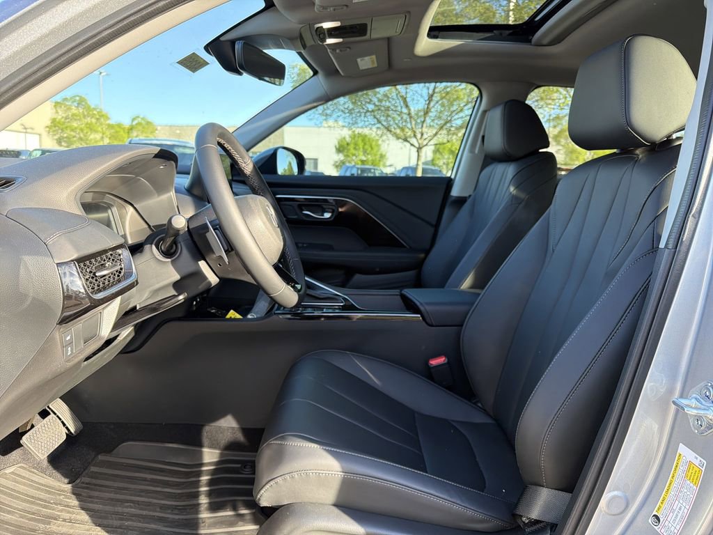 Used 2025 Acura ADX AWD image 11