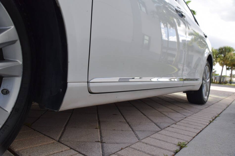 Used 2010 Lexus ES 350 FWD image 27