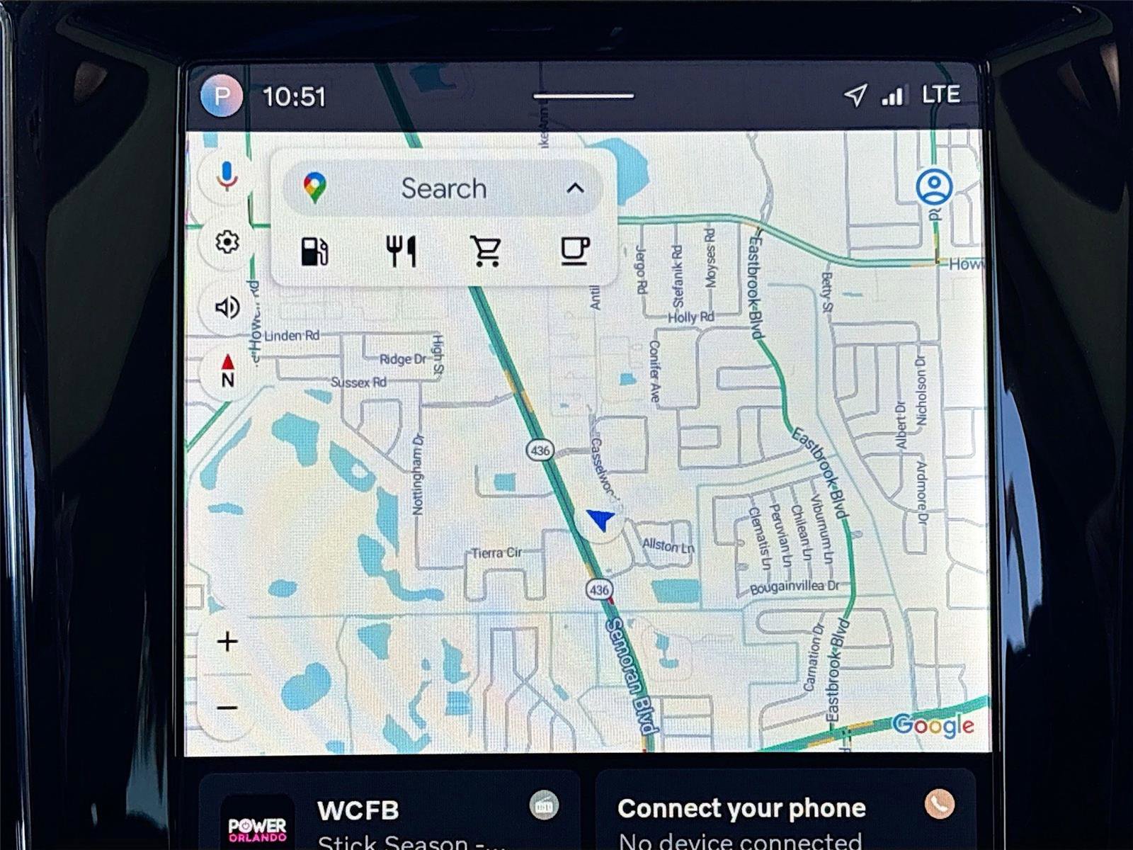 Used 2025 Volvo V60 B5 Cross Country Plus image 13
