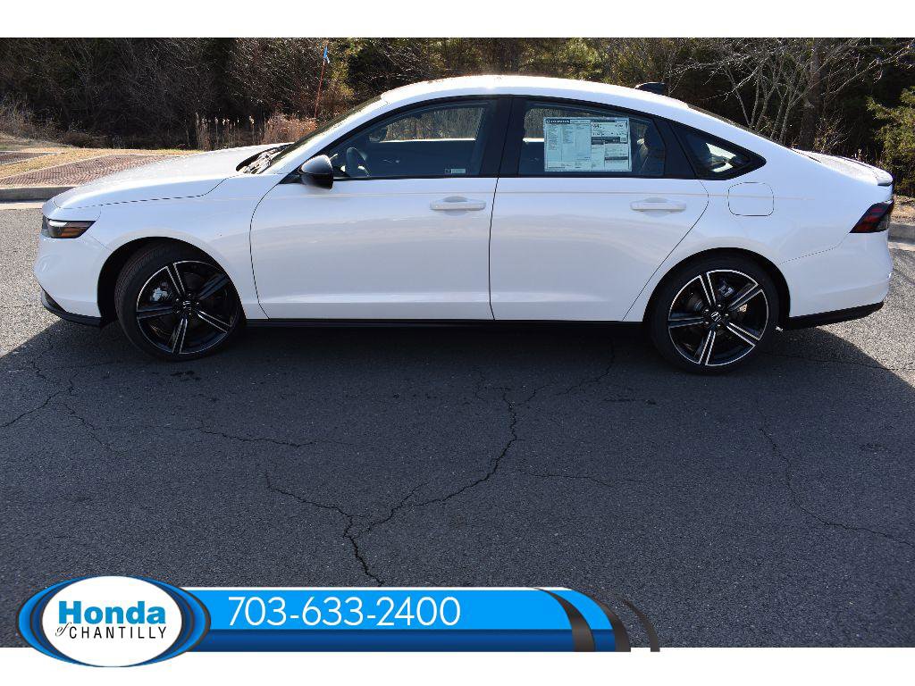 New 2026 Honda Accord Hybrid Sport-L image 4