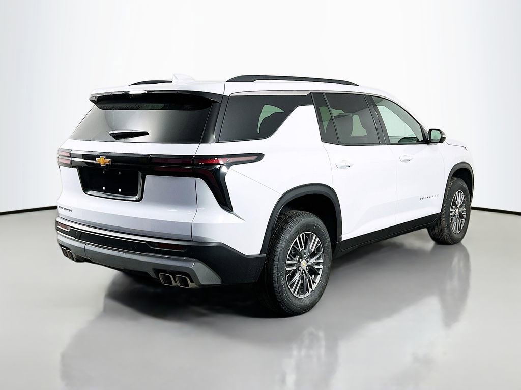 New 2026 Chevrolet Traverse LT w/ Driver Confidence Package image 5