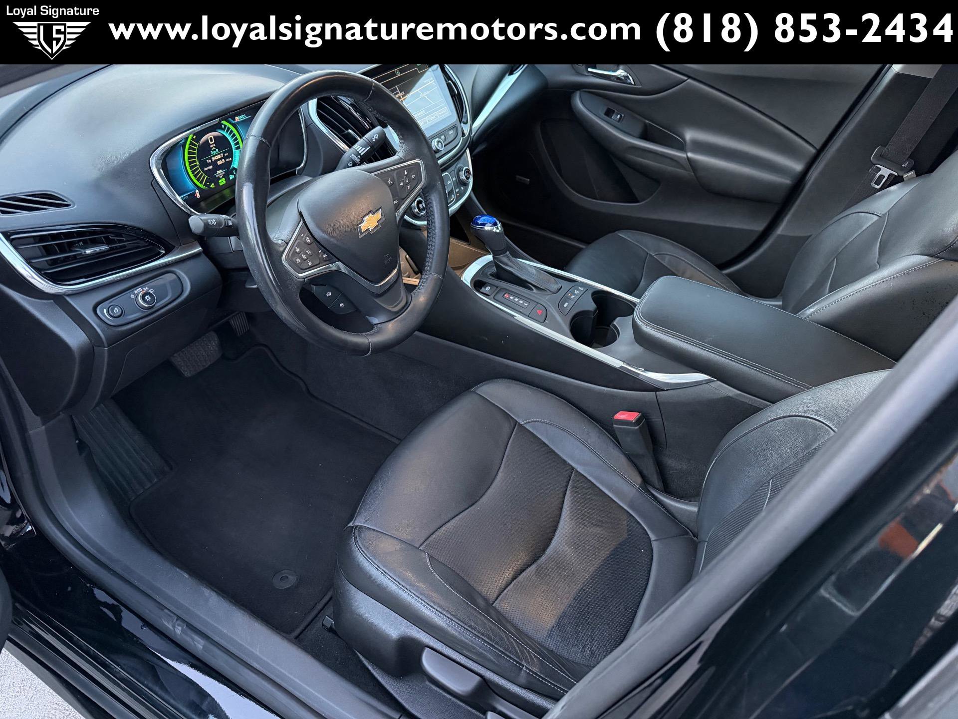 Used 2016 Chevrolet Volt Premier w/ Driver Confidence Package image 17