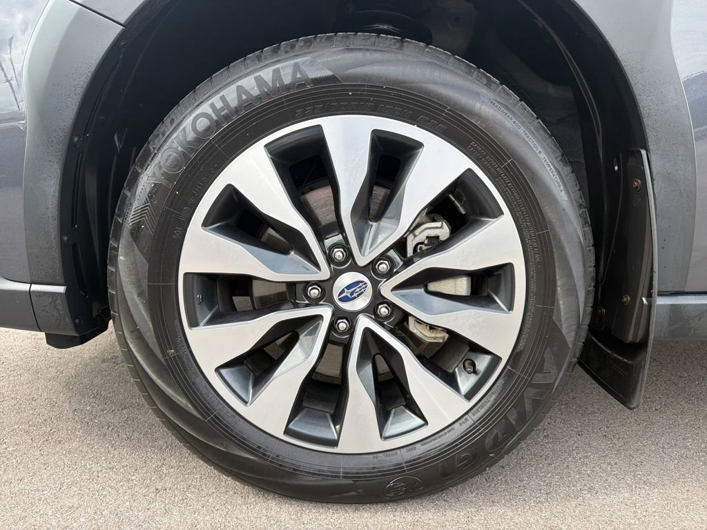 Used 2024 Subaru Outback Limited XT image 2