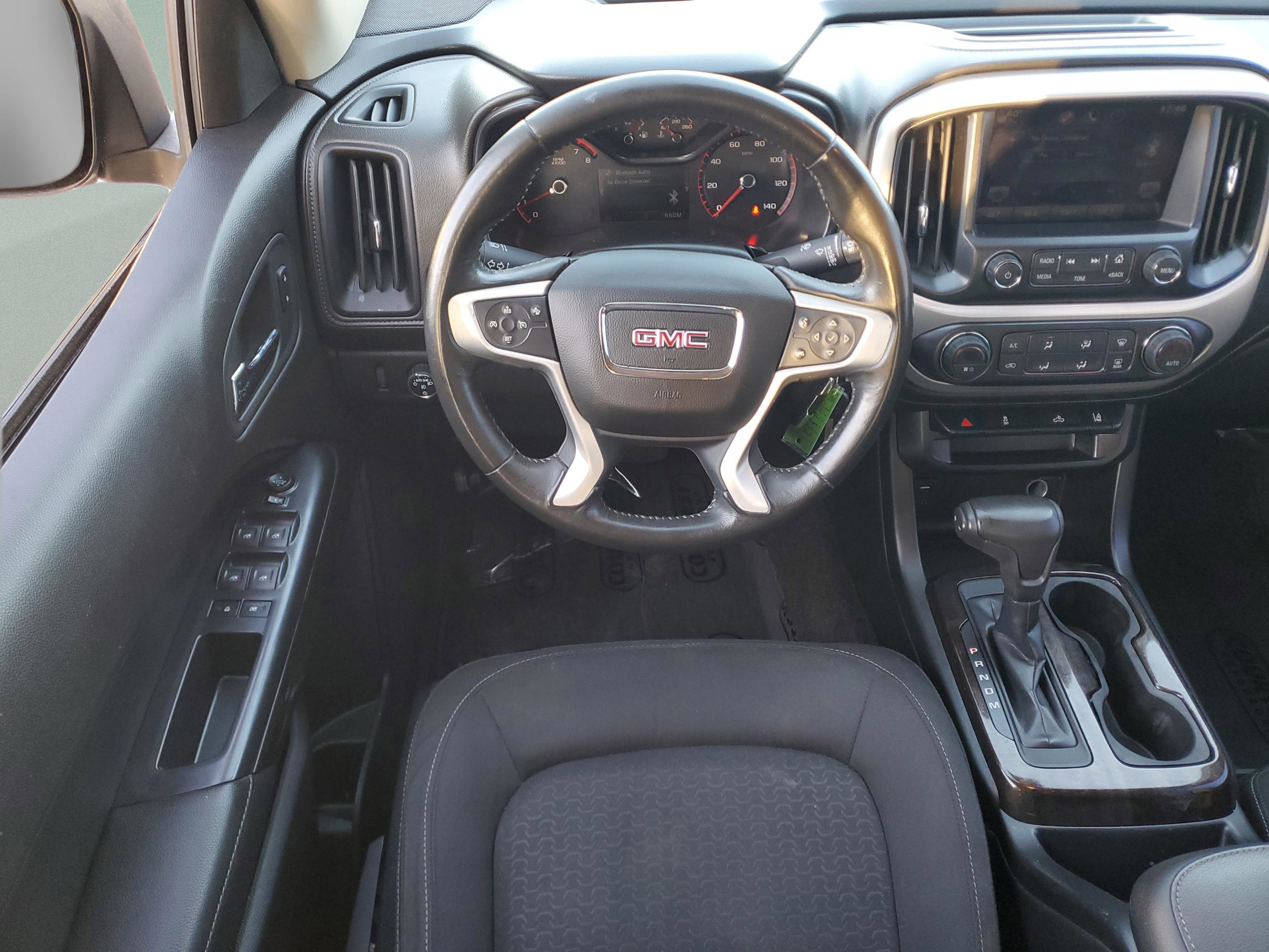 Used 2015 GMC Canyon SLE w/ SLE Convenience Package image 13