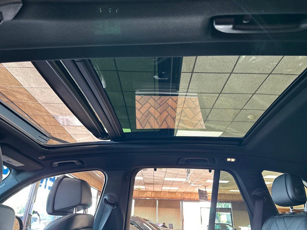 Used 2023 BMW X5 xDrive45e w/ Executive Package image 40