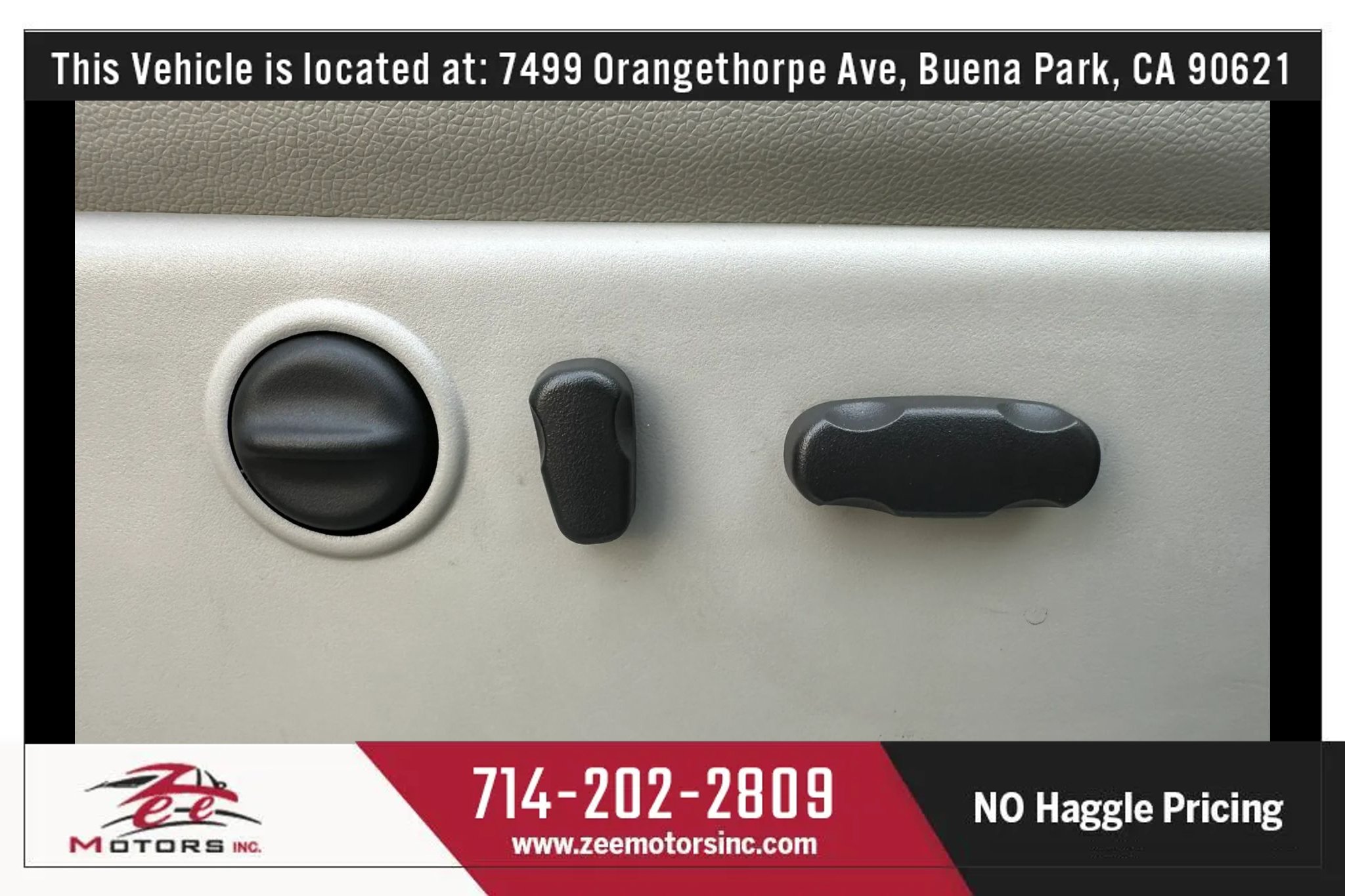 Used 2010 Chevrolet Silverado 1500 LTZ w/ Z71 Appearance Package AWD/4WD image 24