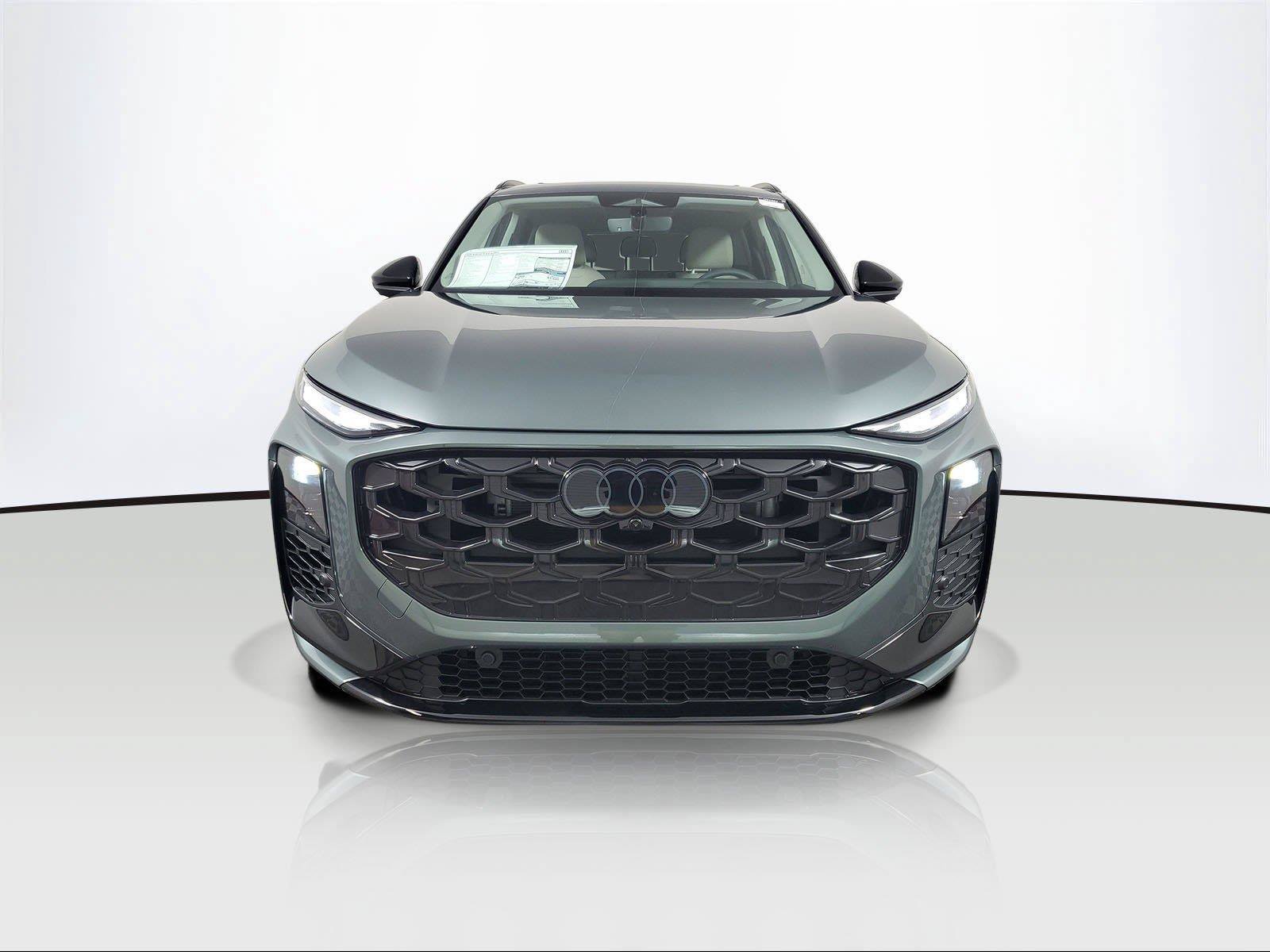 New 2026 Audi Q3 quattro 2.0T AWD/4WD image 2