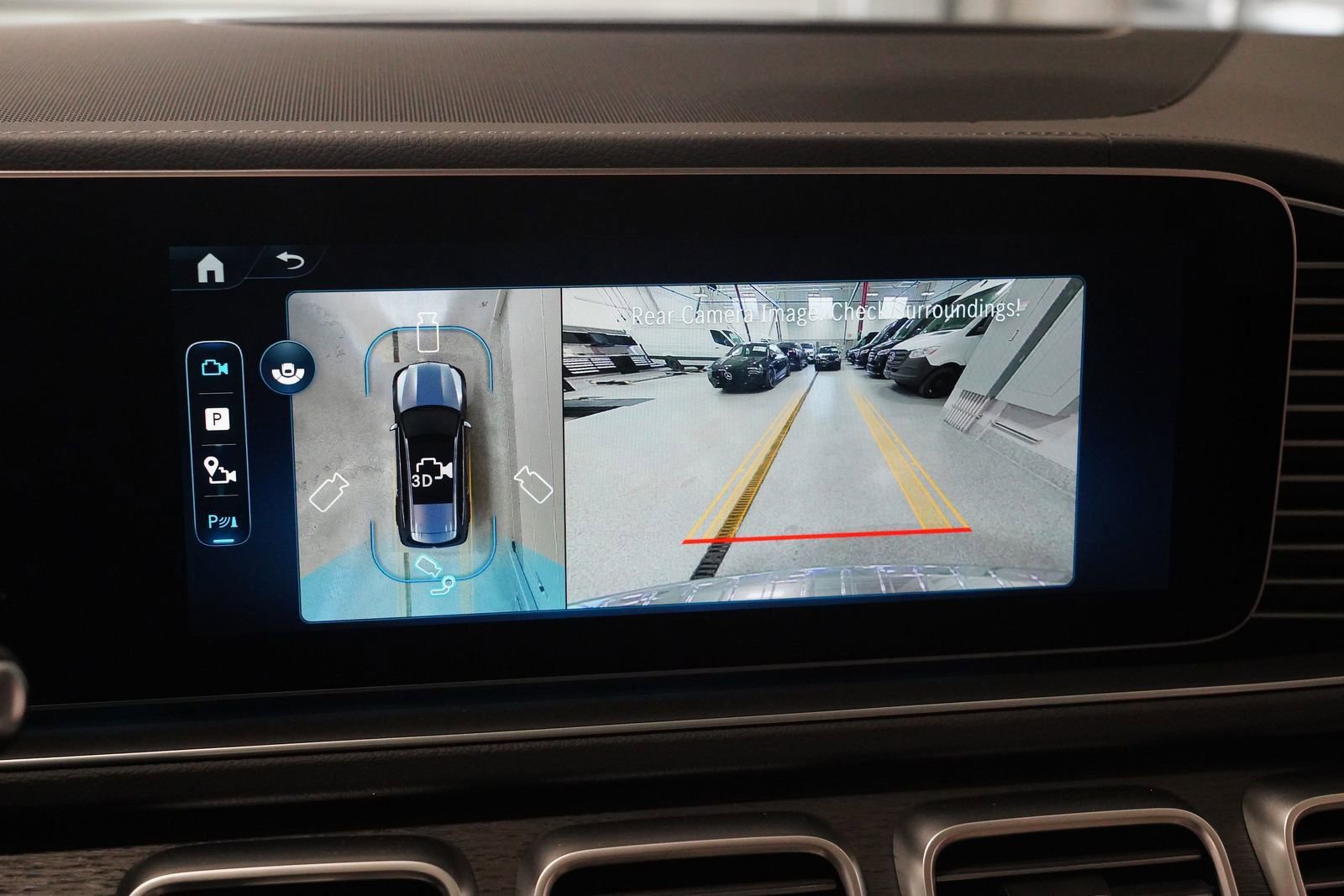 New 2026 Mercedes-Benz GLS 450 4MATIC image 28