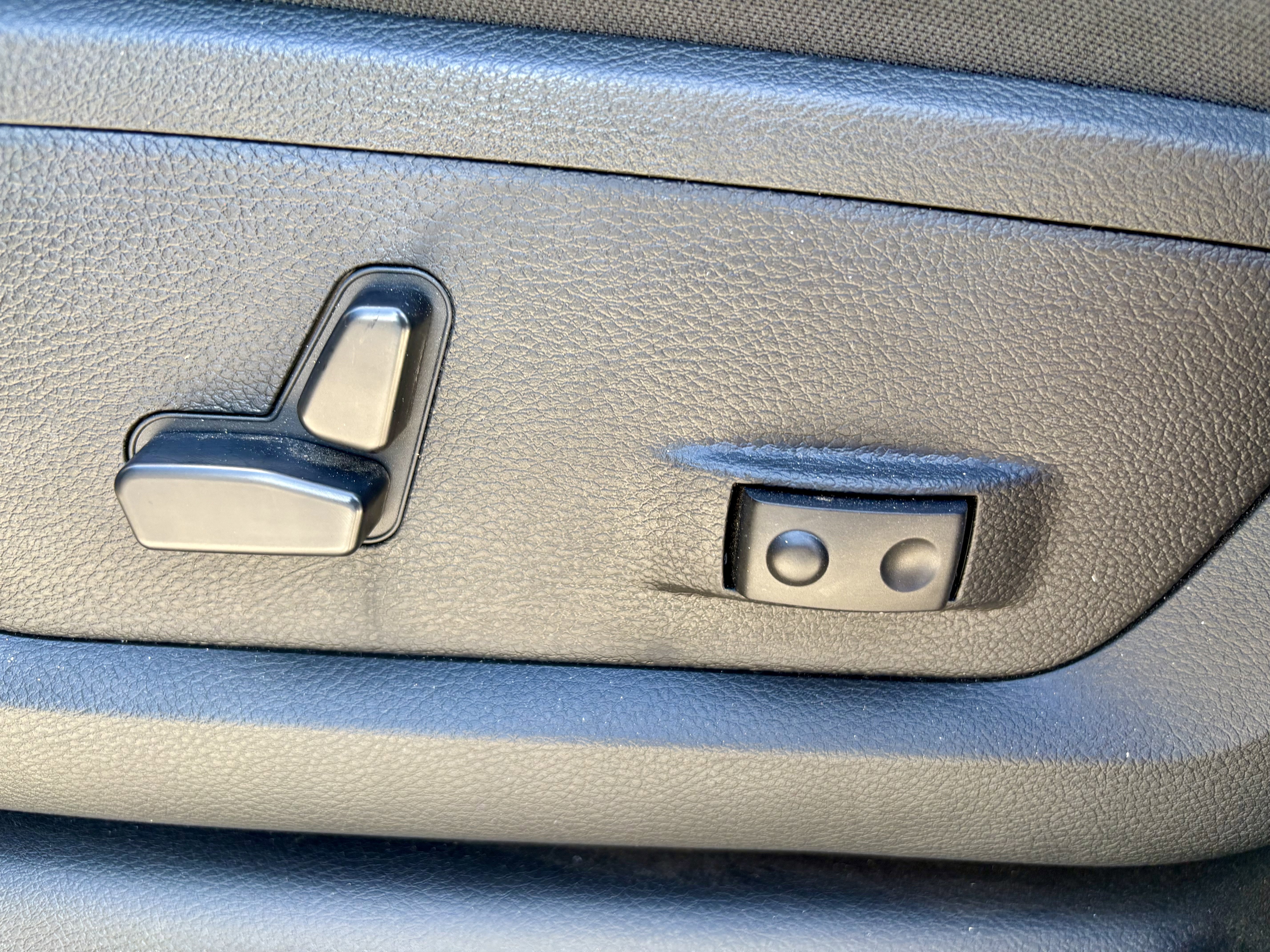 Used 2024 RAM 2500 Big Horn image 12