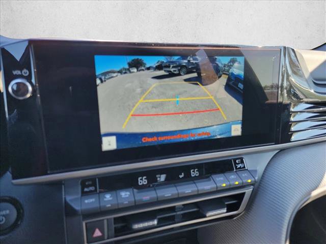 New 2026 Toyota Camry SE image 19