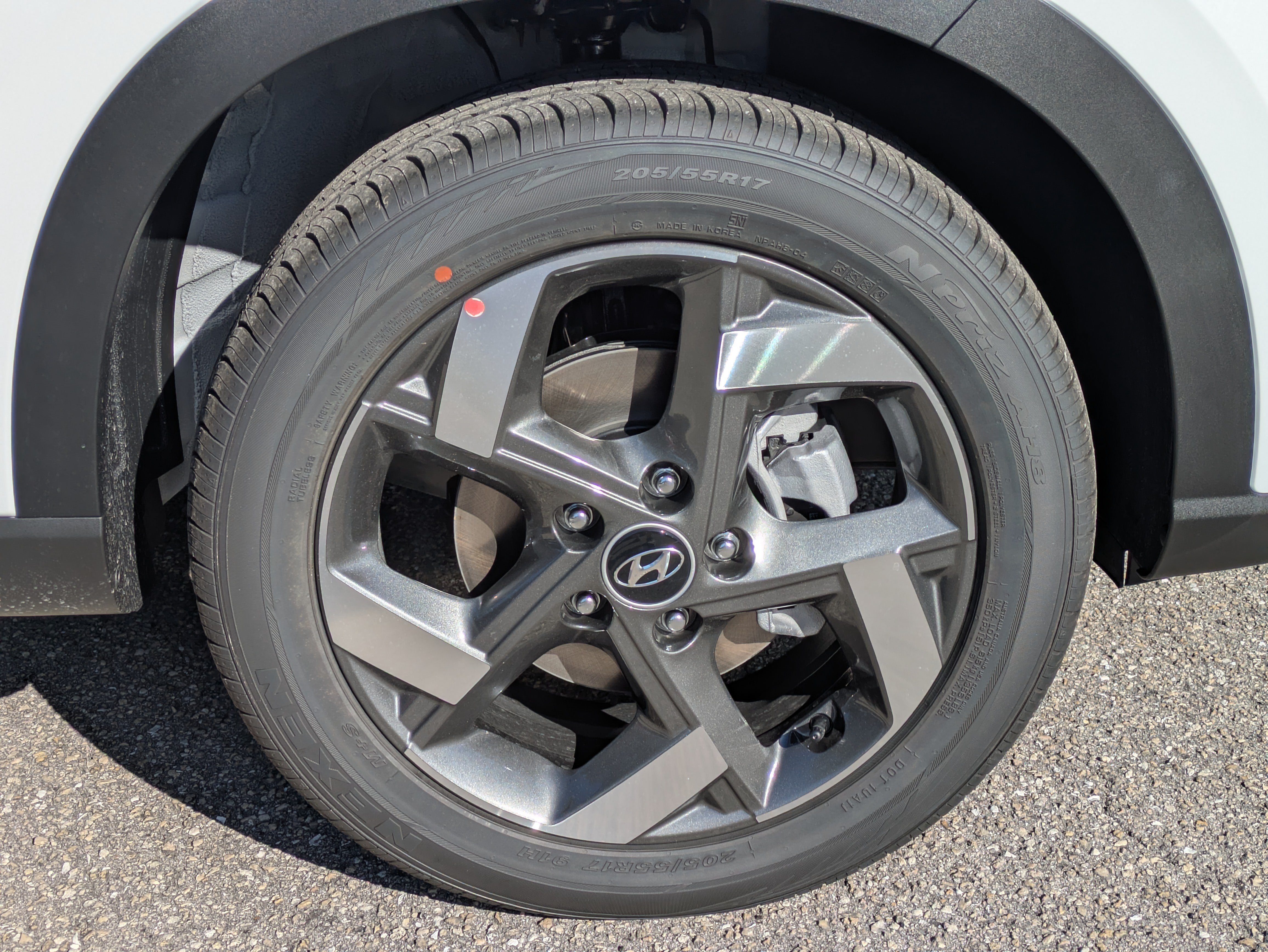 New 2026 Hyundai Venue SEL FWD image 11