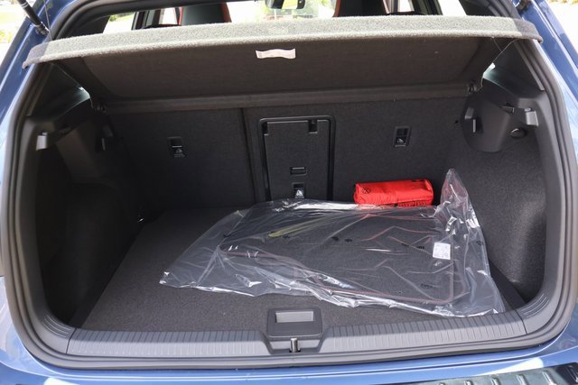 New 2025 Volkswagen GTI SE image 17