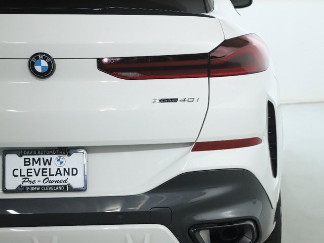 Used 2026 BMW X6 xDrive40i w/ Premium Package image 45