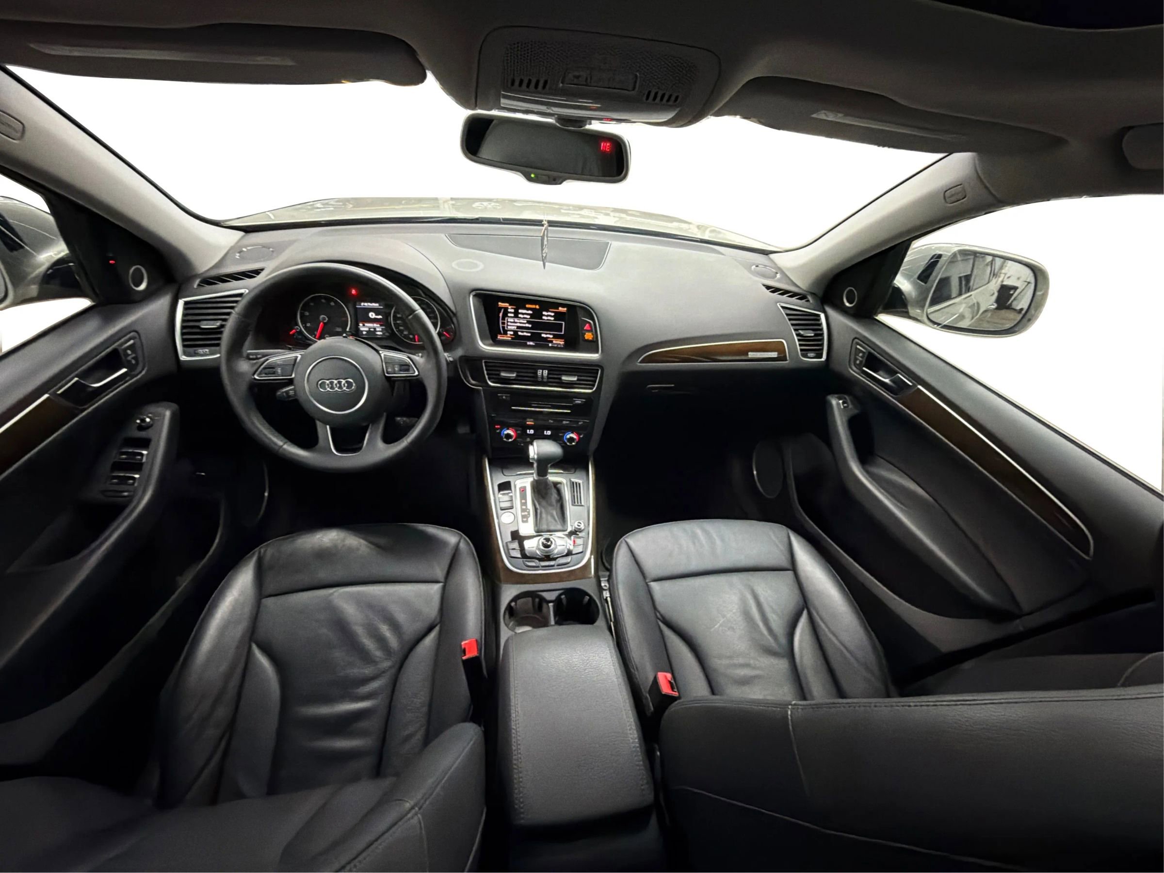 Used 2016 Audi Q5 3.0T Prestige image 21