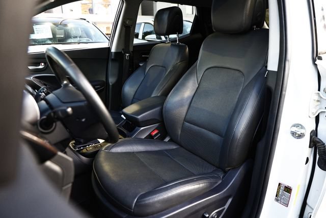 Used 2017 Hyundai Santa Fe Sport FWD image 24