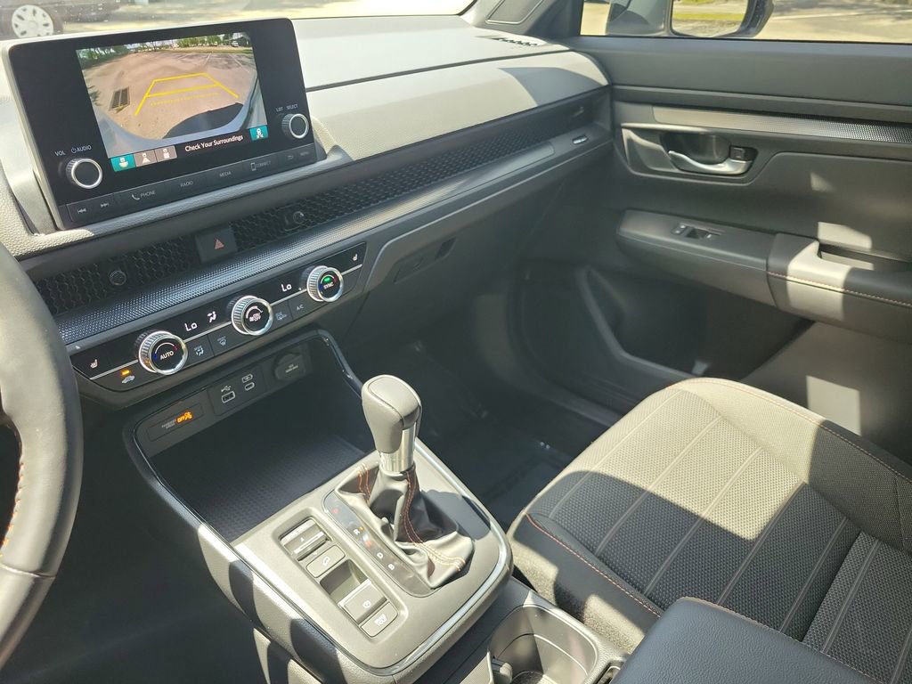 Used 2025 Honda CR-V Sport image 24