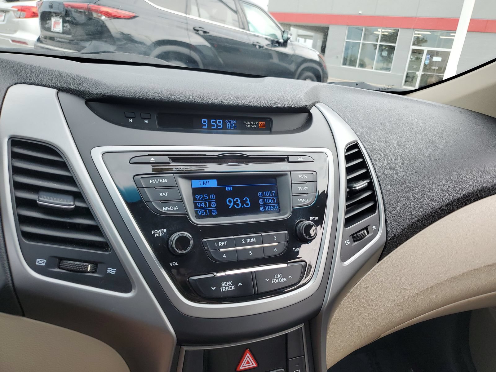 Used 2016 Hyundai Elantra SE FWD image 24